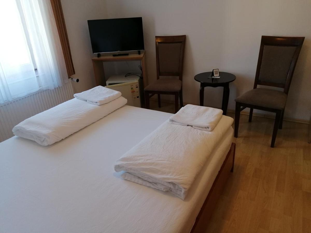 Casa La Fayette Otel Temeşvar Dış mekan fotoğraf
