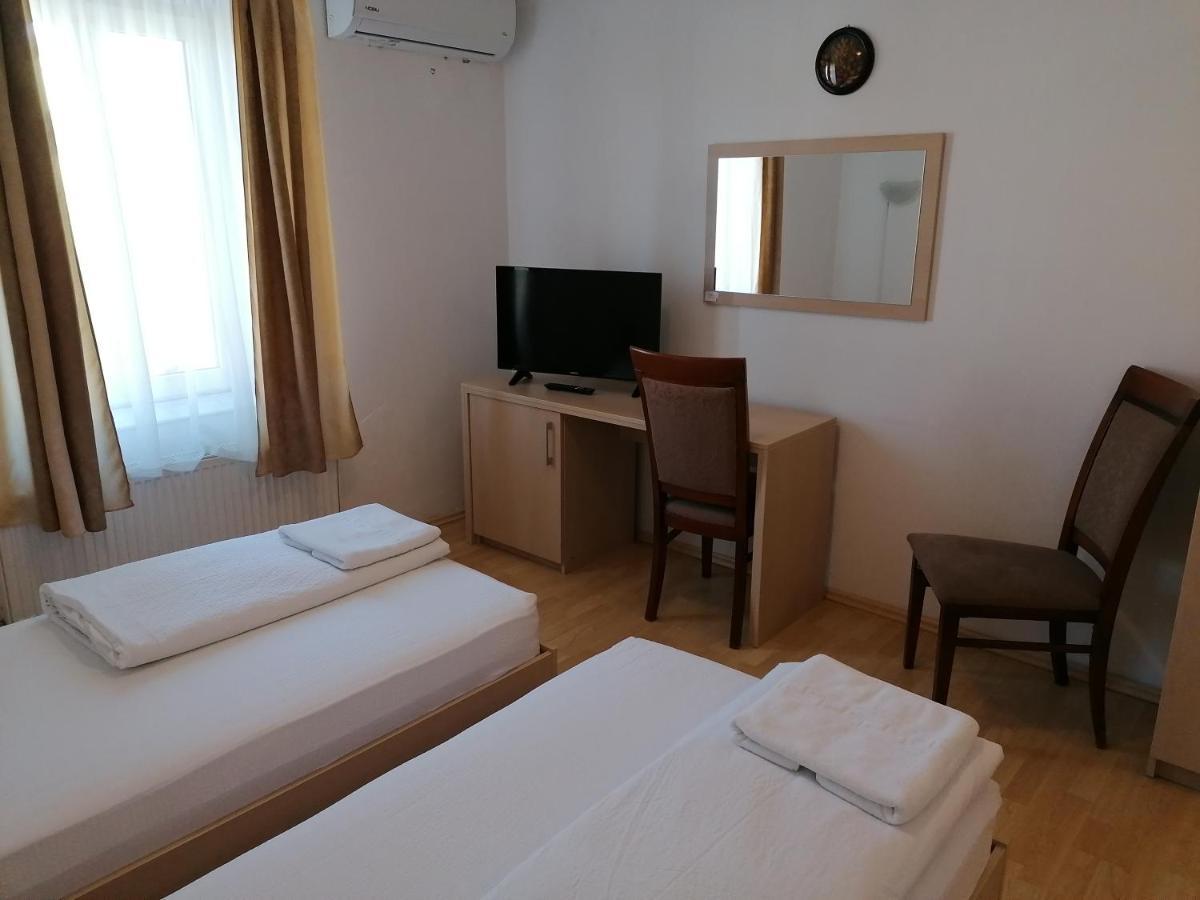 Casa La Fayette Otel Temeşvar Dış mekan fotoğraf