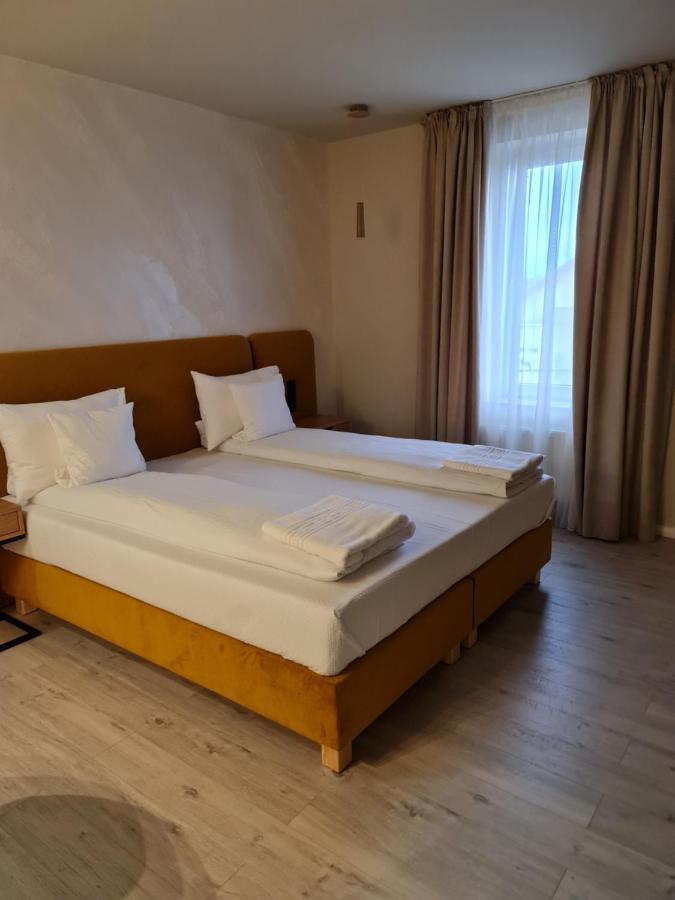 Casa La Fayette Otel Temeşvar Dış mekan fotoğraf